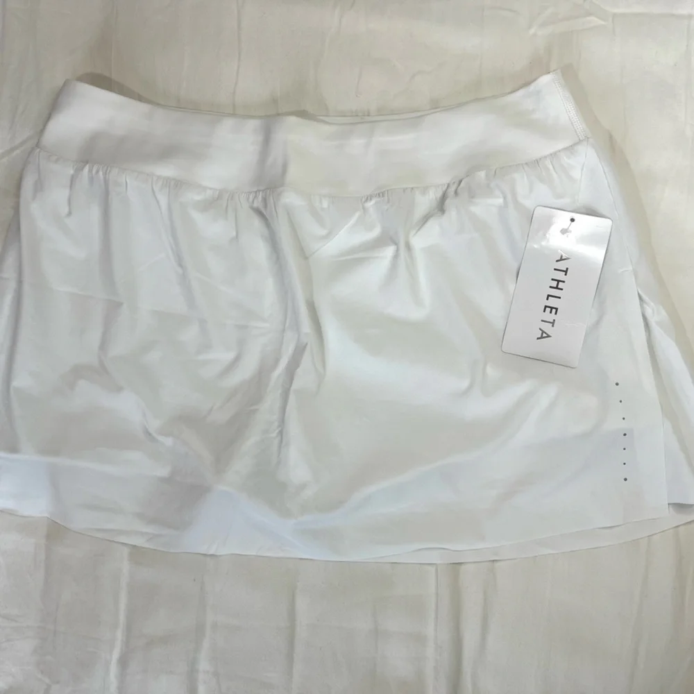 NWT Athleta White Fast Route Run Skort Women’s Size Large Tennis Running